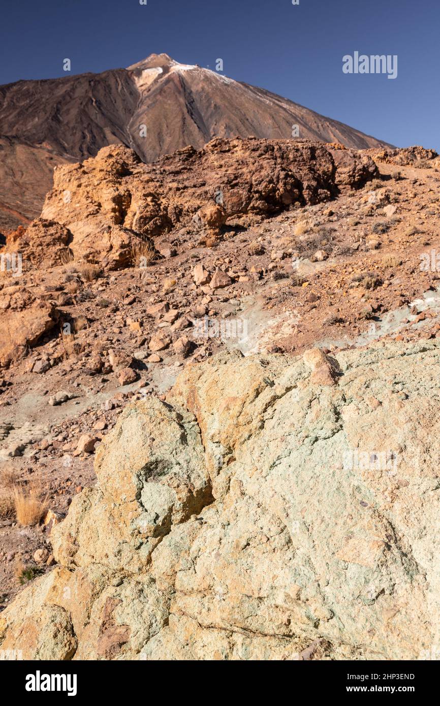 Vulkangestein und Teide, Teneriffa, Kanarische Inseln Stockfoto