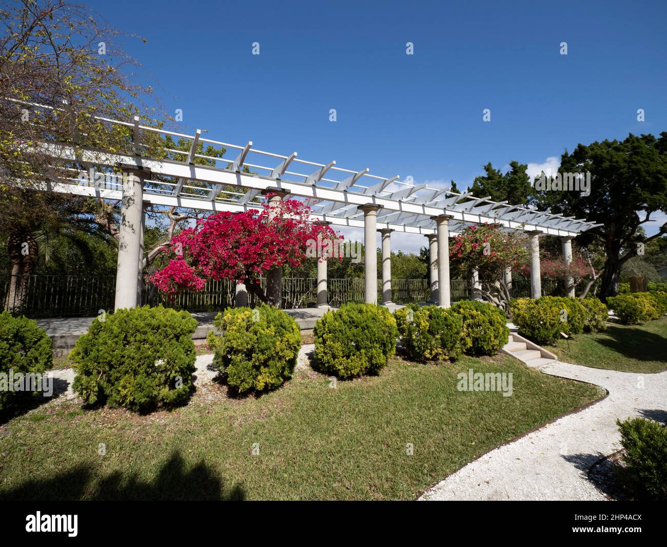 Sunken Garden und Pergola in Selby Gardens Historisches Spanish Point Museum und Umweltkomplex in Osprey, Florida. USA Stockfoto