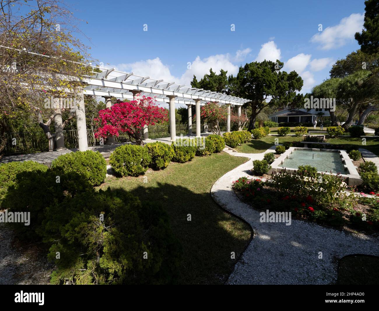 Sunken Garden und Pergola in Selby Gardens Historisches Spanish Point Museum und Umweltkomplex in Osprey, Florida. USA Stockfoto