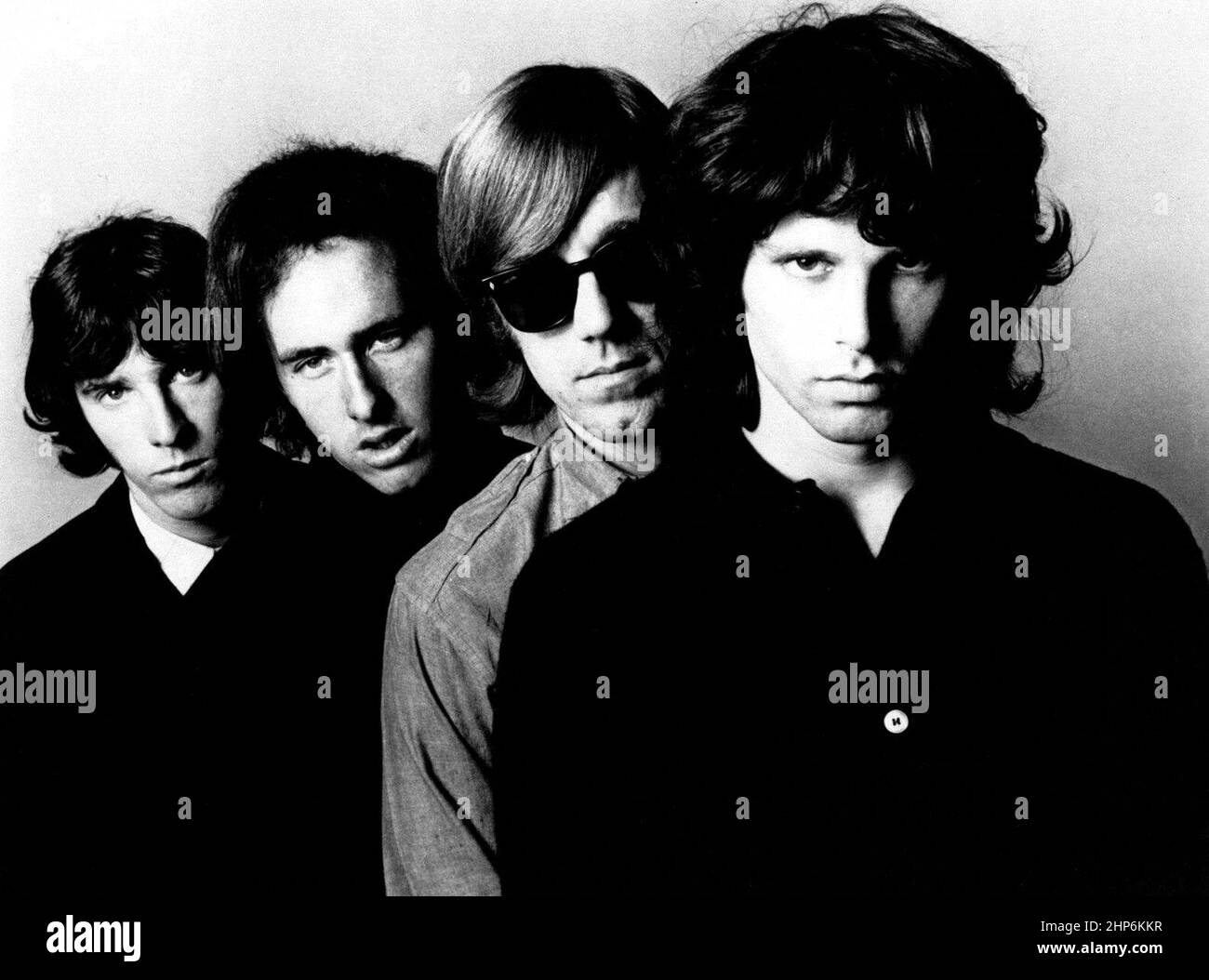 Werbefoto der Türen. Von links-John Densmore, Robby Krieger, Ray Manzarek, Jim Morrison. Zwischen 1965 und Mai 1971 Stockfoto