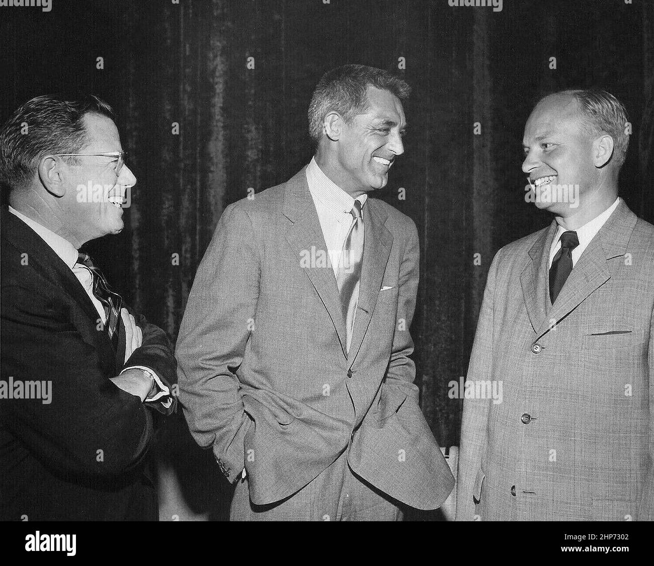 Cary Grant bei NBC Radio Ca. 1940s Stockfoto