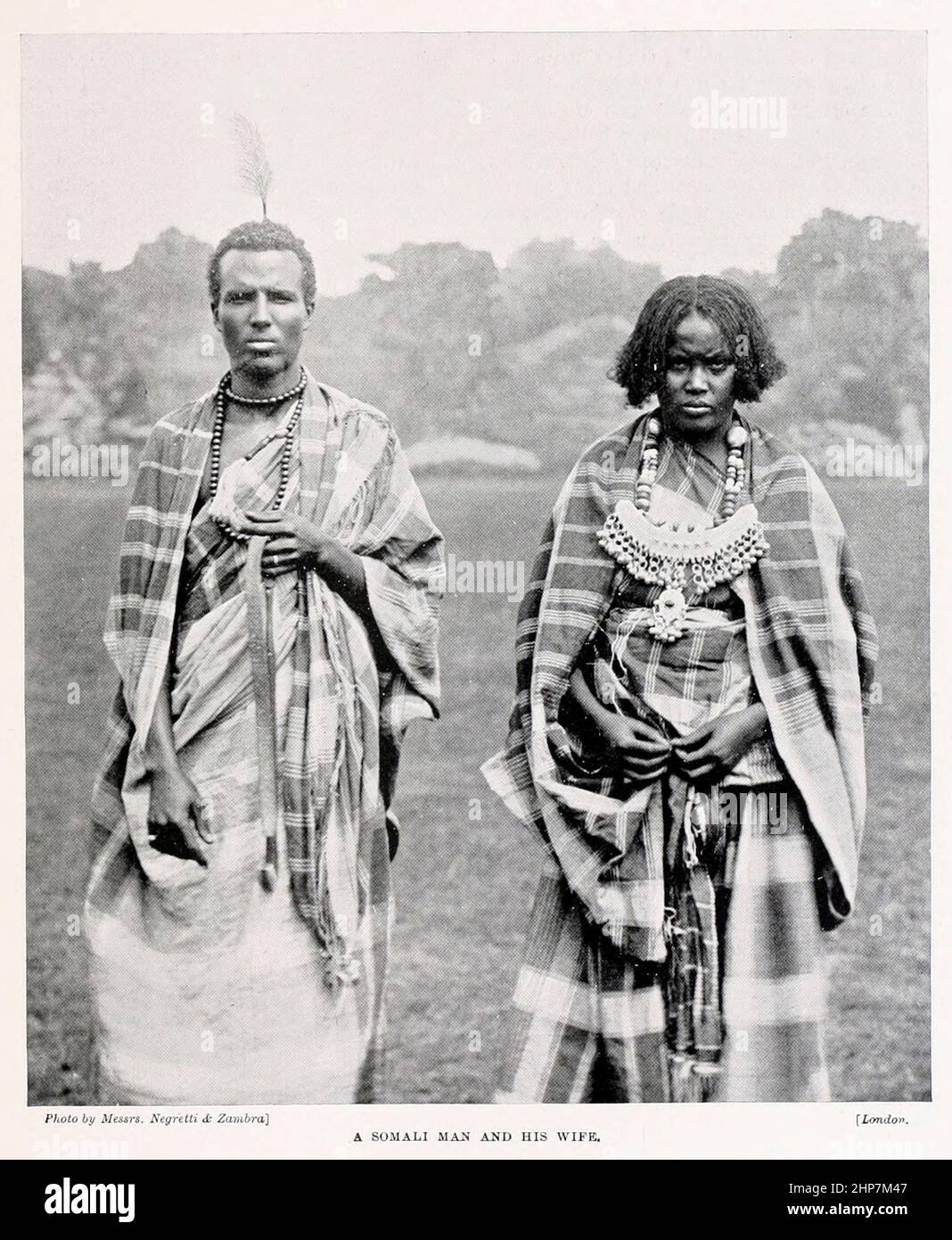Ein somalischer Mann und seine Frau aus dem Buch die lebenden Rassen der Menschheit; Band 2 von Henry Neville Hutchinson, Veröffentlicht 1901 in London von Hutchinson & Co Stockfoto