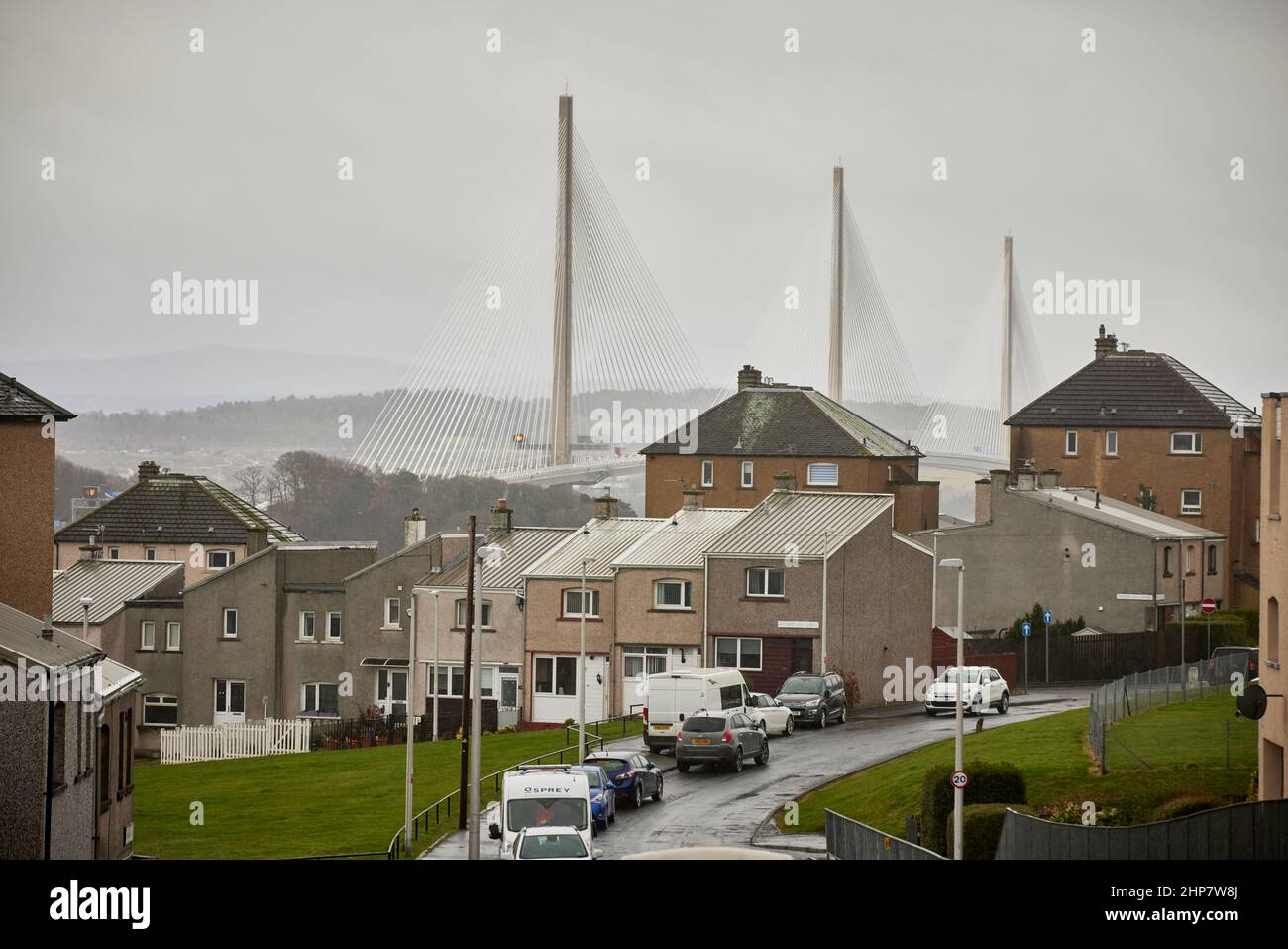 The Queensferry Crossing von Inverkeithing Housing Estate, Whinnyhill Crescent, Stockfoto