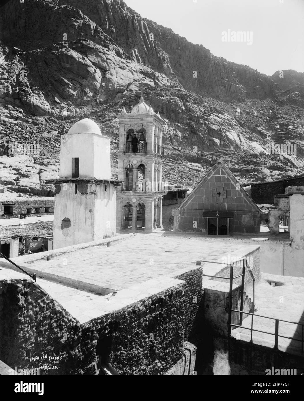 Geschichte Des Nahen Ostens: Sinai. Kirche der Verklärung und die Moschee [Kloster der heiligen Katharina] Ort: Ägypten--Sinai ca. zwischen 1898 und 1914 Stockfoto