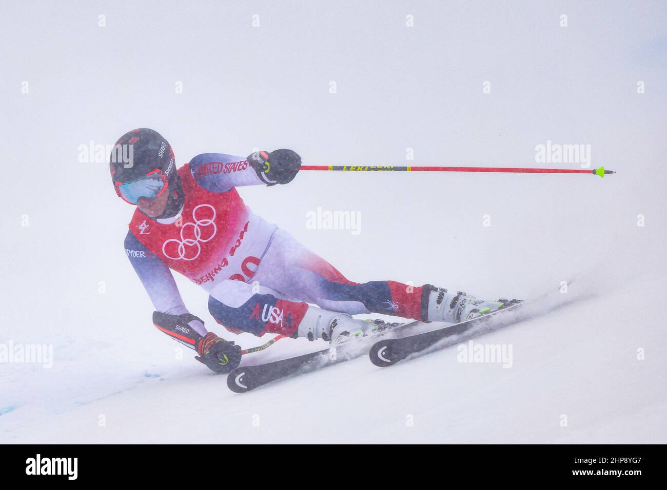 Tommy Ford (USA), 13. FEBRUAR 2022 - Alpinski : Riesenslalom der Männer während der Olympischen Winterspiele 2022 in Peking beim Nationalen Alpinski-Cent Stockfoto Tommy Ford (USA), 13. FEBRUAR 2022 - Alpinski : Riesenslalom der Männer während der Olympischen Winterspiele 2022 in Peking beim Nationalen Alpinski-Cent Stockfoto
