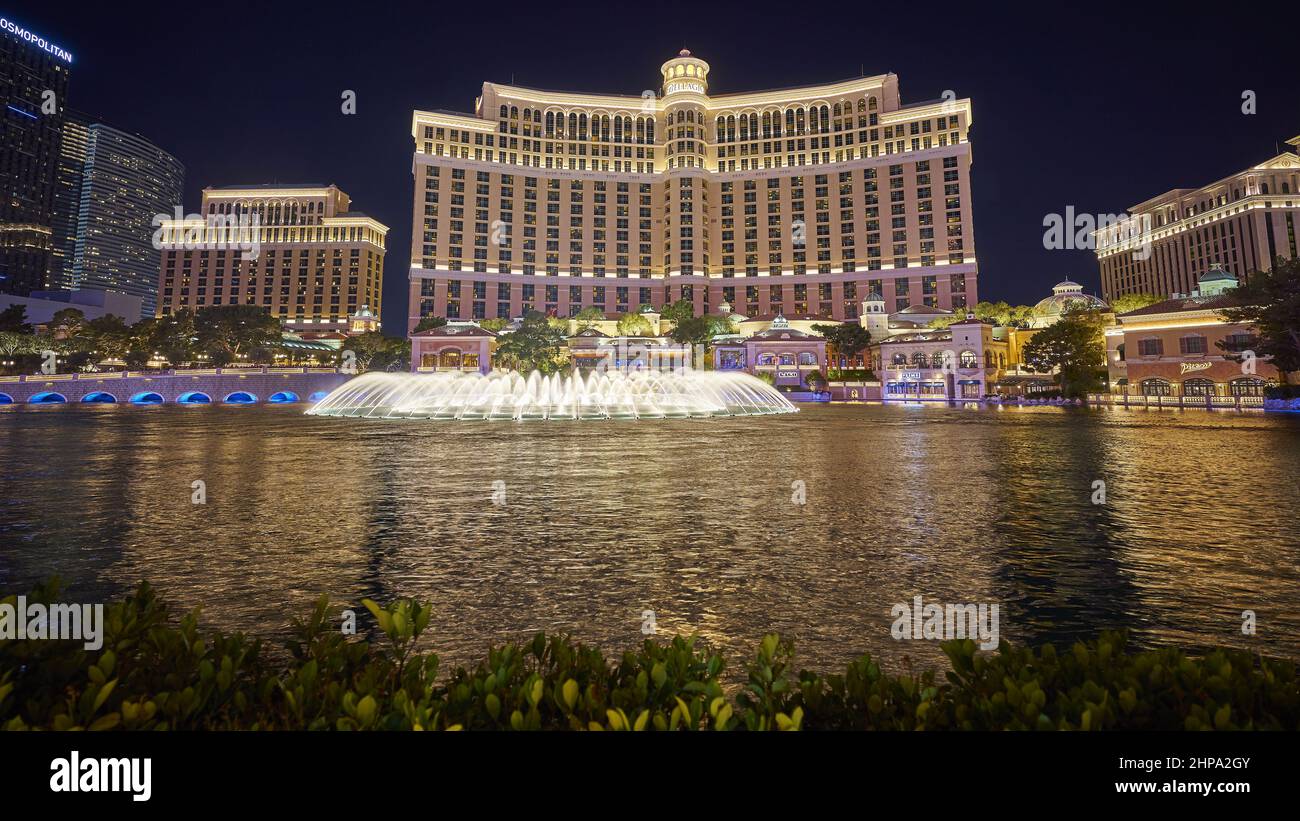 Foto von Las Vegas bei Nacht mit den Lichtern der Gebäude Stockfoto