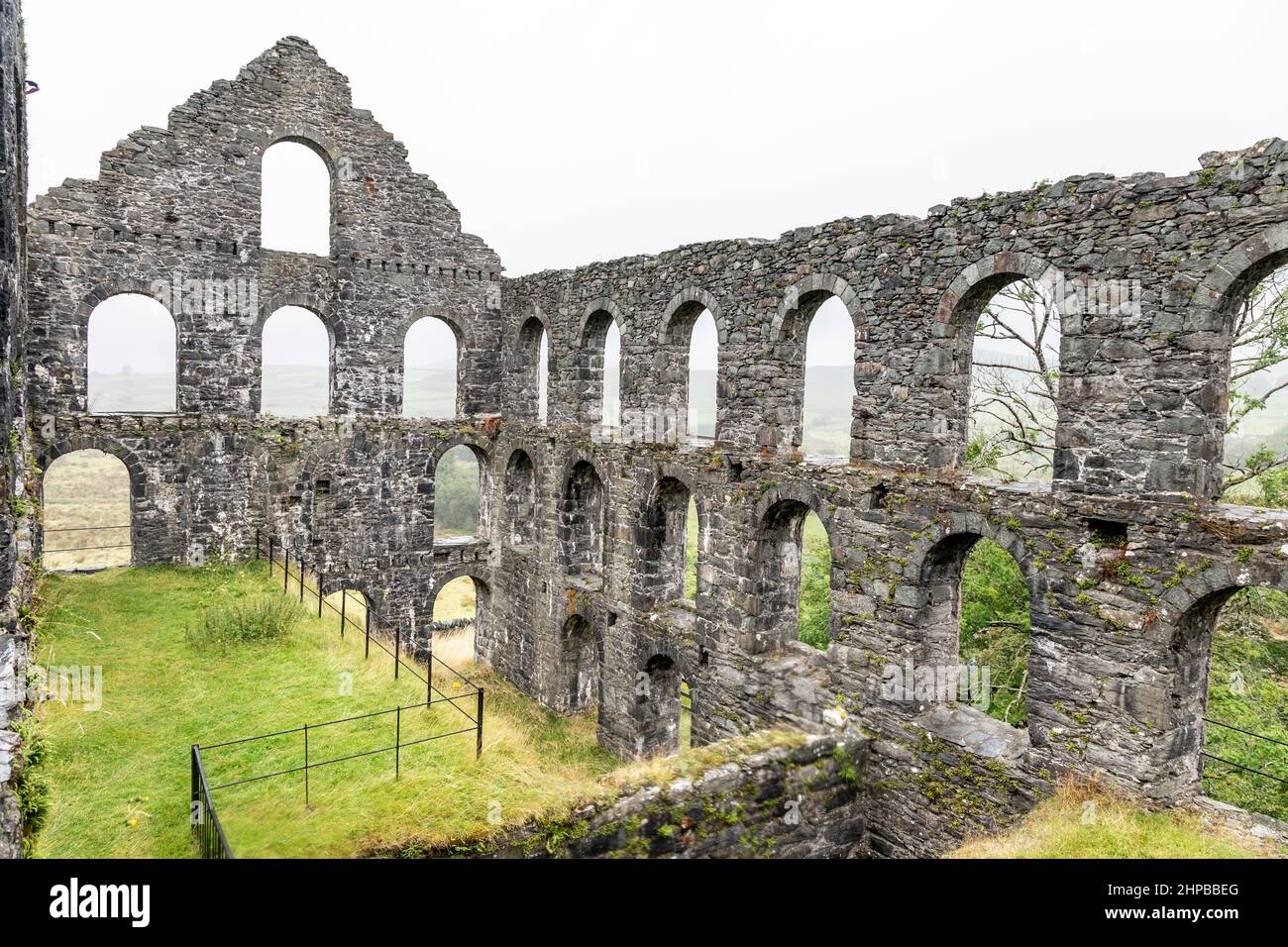 Ynysypandy Slate Mill Ruin, Cwmystradllyn, Snowdonia, Wales, Großbritannien Stockfoto