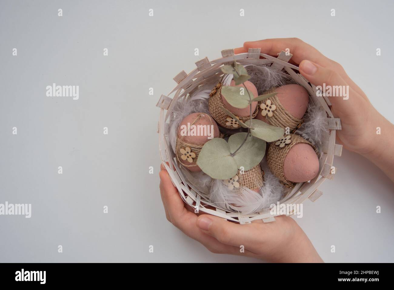 Osterdekorationen für die Frühlingsfeier Stockfoto