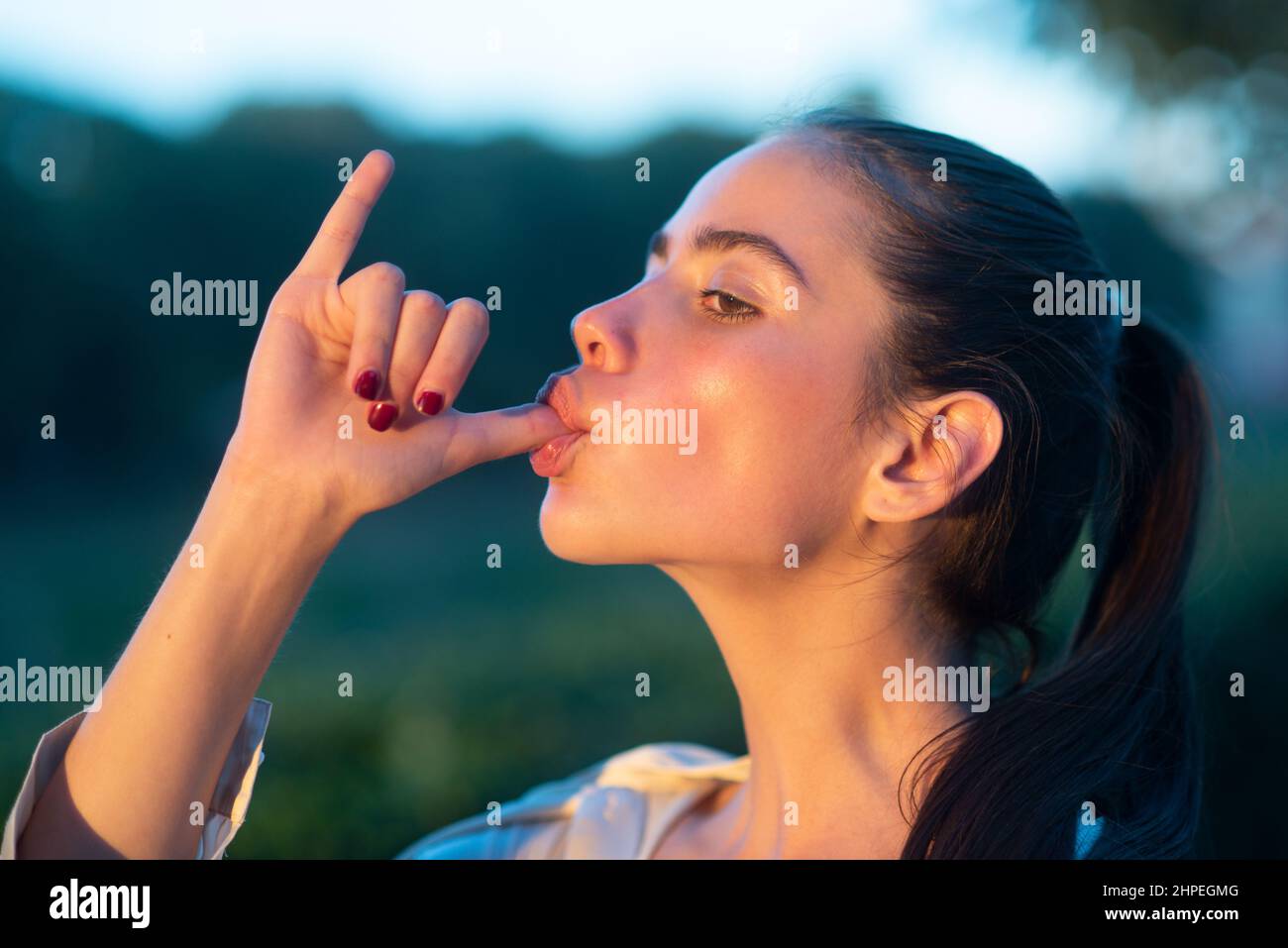 Wärend Lecken Den Finger Im Po www.alamy.de