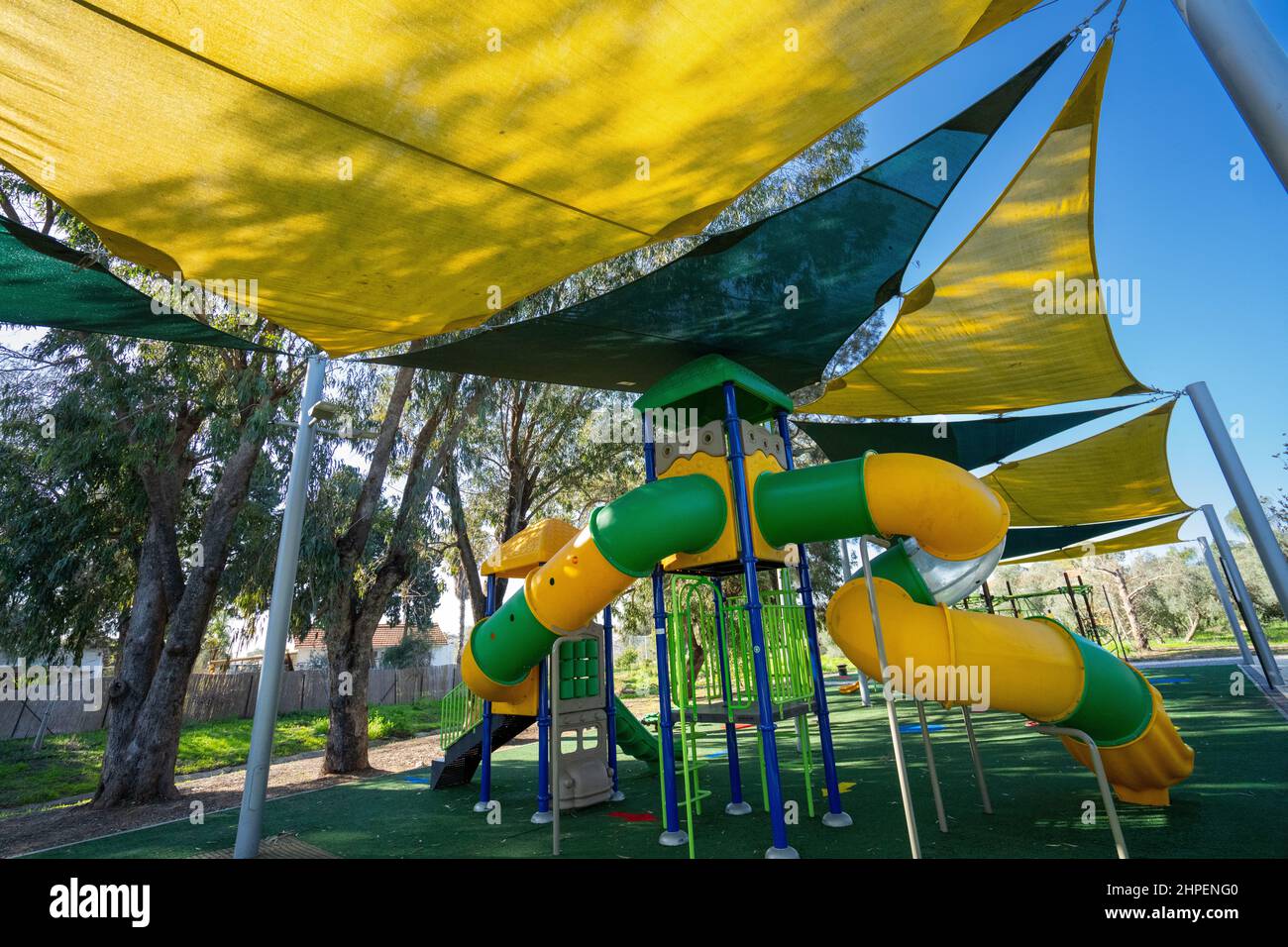 Spielplätze für Kinder in Dörfern in Israel Stockfoto