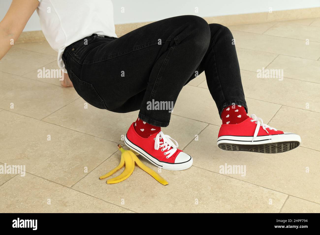 Konzept des April Fool's Day Streich mit Bananenschale Stockfoto