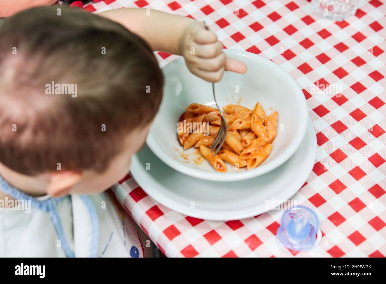 Mittagessen im Kindergarten Stockfoto