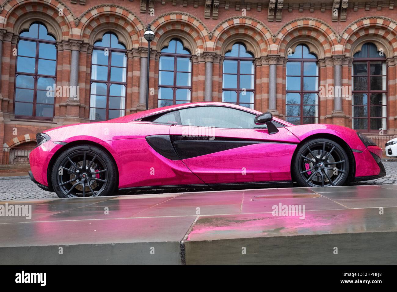 Pink McLaren Auto in London, Großbritannien, geparkt Stockfoto