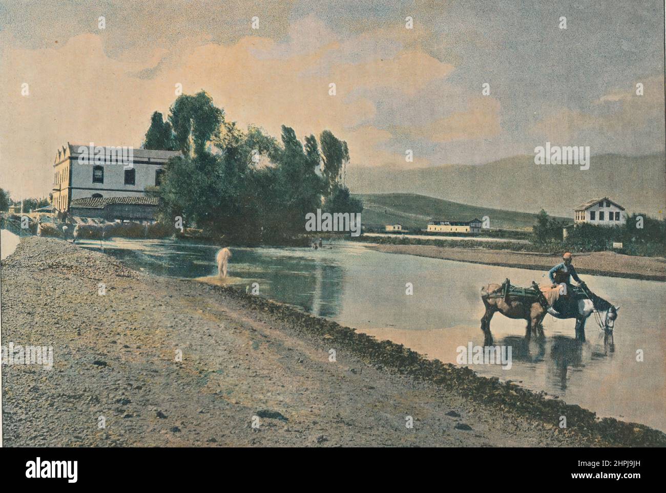 ABREUVOIR SUR LE VARDAR. Autour Du Monde en Macedoine, 1895 - 1910 (7) - 19. Jahrhundert französischer Farbfotografiedruck Stockfoto