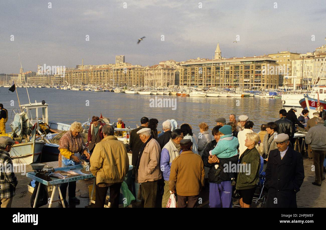 PECHE EN MER MEDITERRANEE HAFEN VON MARSEILLE Stockfoto