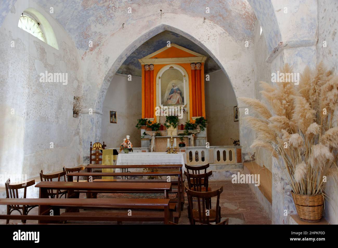 Innenraum der St. Ignazio di Loyola Kirche, Oliena, Sardinien, Italien Stockfoto