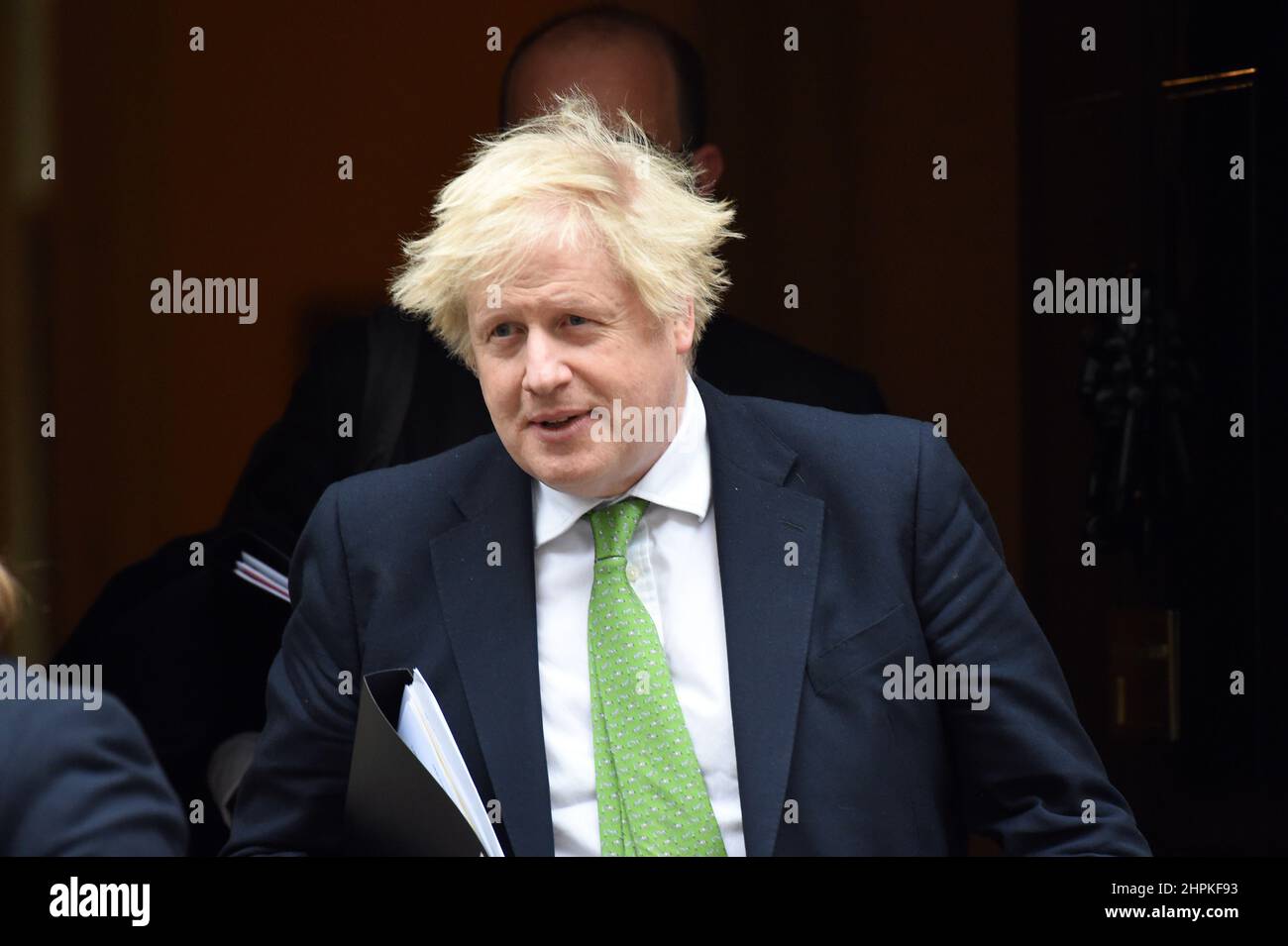 London, Großbritannien. 22nd. Februar 2022. Boris Johnson Premierminister verlässt No10 und spricht im Parlament über die Ukraine-Russland-Krise Kredit: MARTIN DALTON/Alamy Live News Stockfoto