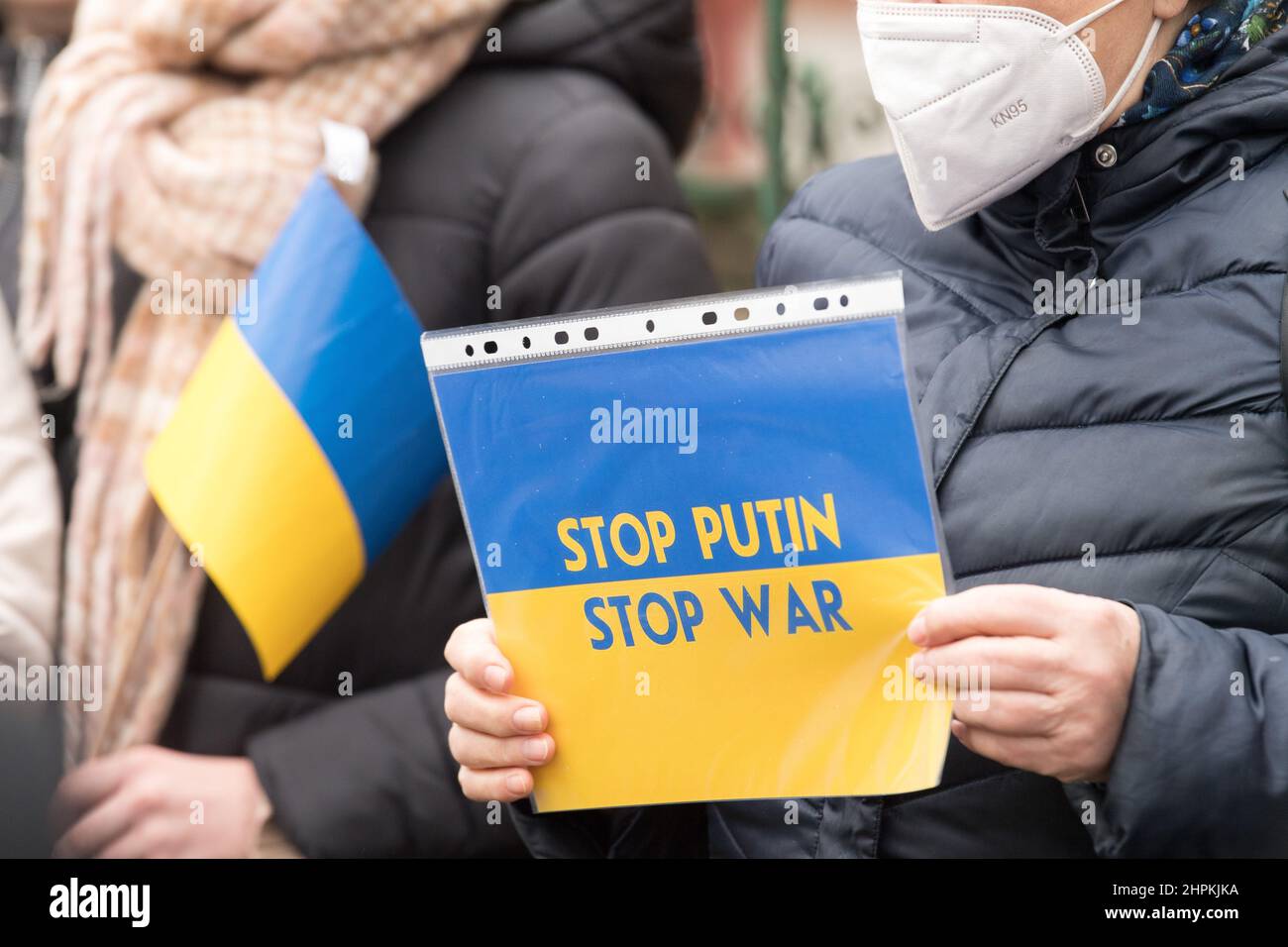 Anti-Krieg-Protest der Ukrainer der russischen Kriegsdrohung. Danzig, Polen, Februar 16th 2022 © Wojciech Strozyk / Alamy Stock Photo Stockfoto