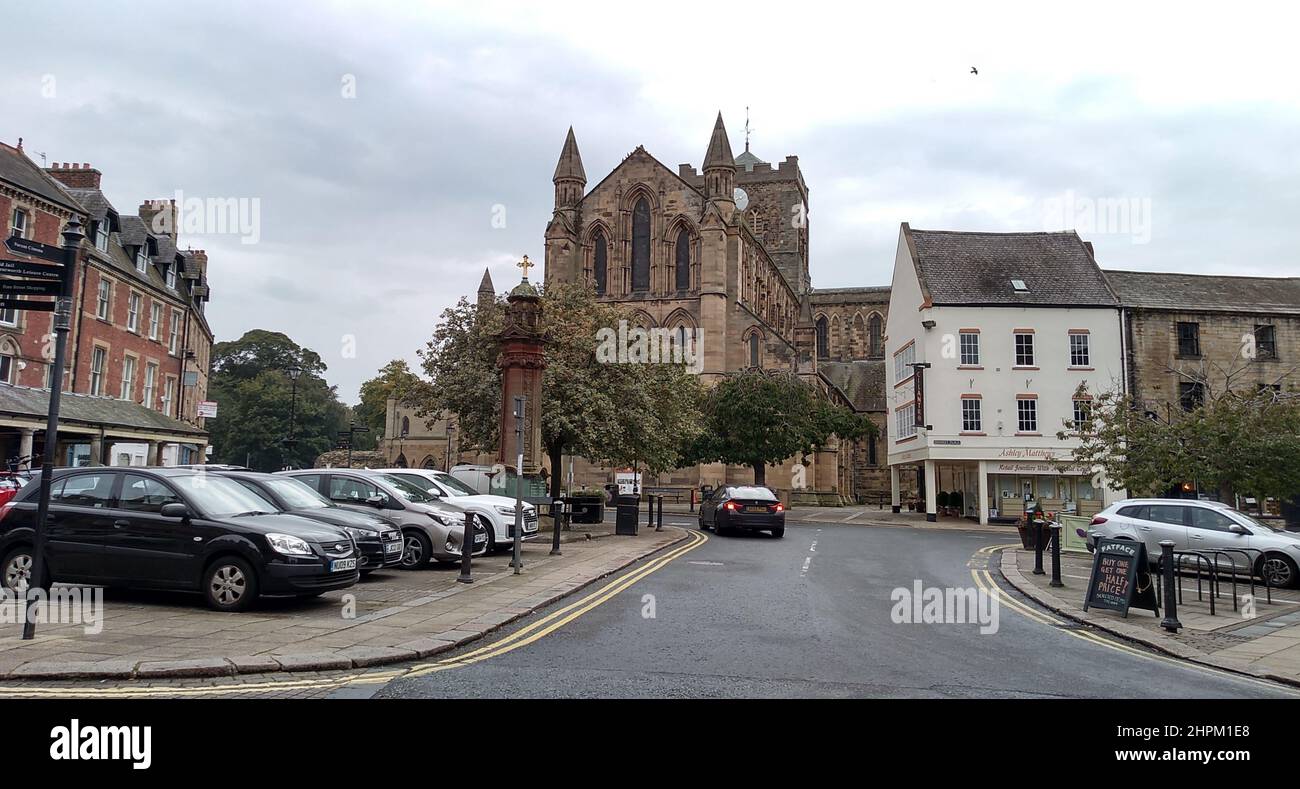 HEXHAM. NORTHUMBERLAND. ENGLAND. 09-22-19. Die Abtei im Stadtzentrum. Stockfoto