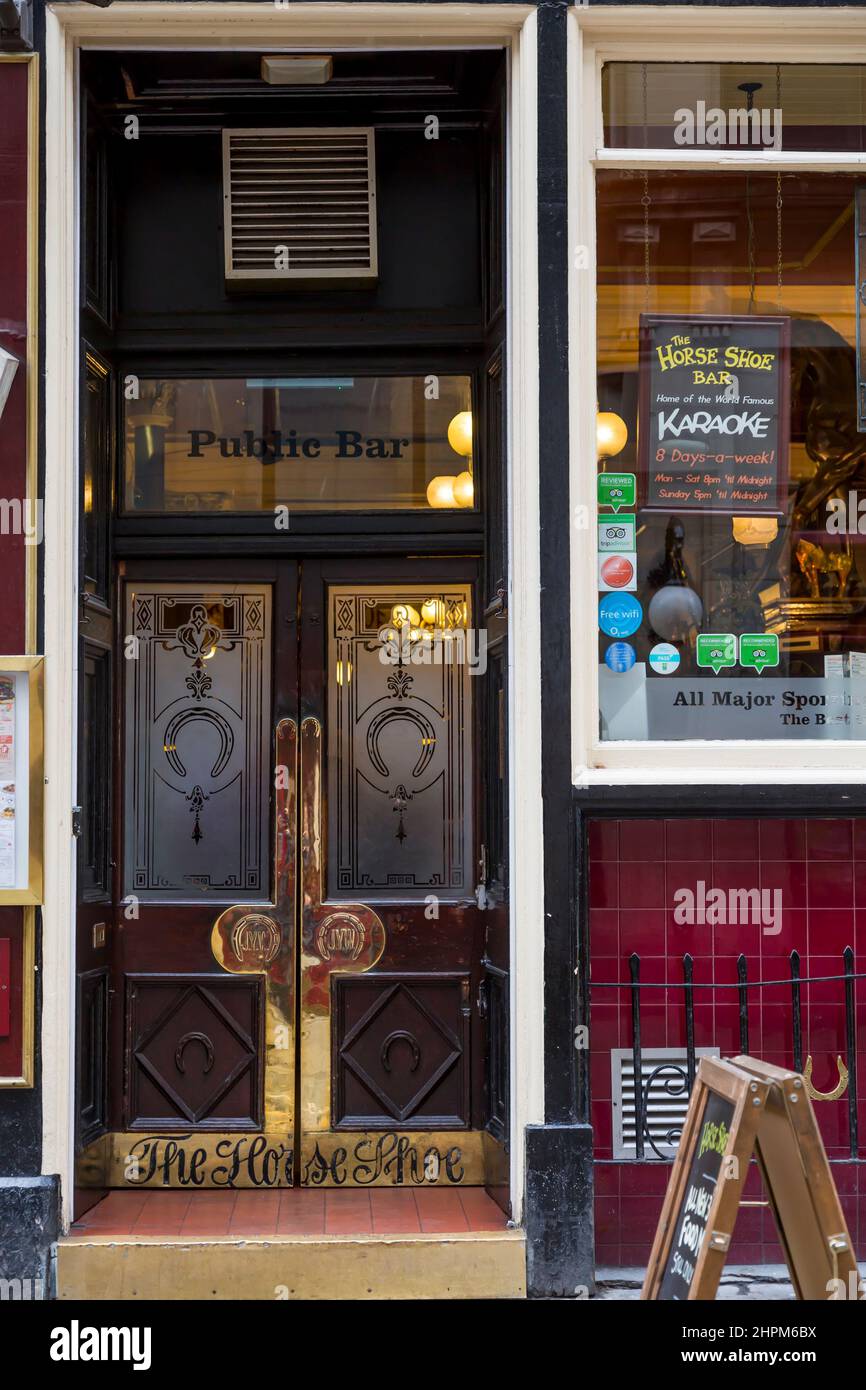 Eingang der Horse Shoe Bar, Glasgow City Centre, Drury Street, Schottland, Großbritannien Stockfoto