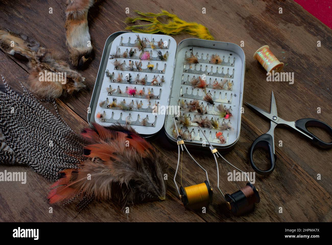 Angelfliege Aufbewahrungsbox und Bindungsmaterialien Stockfoto