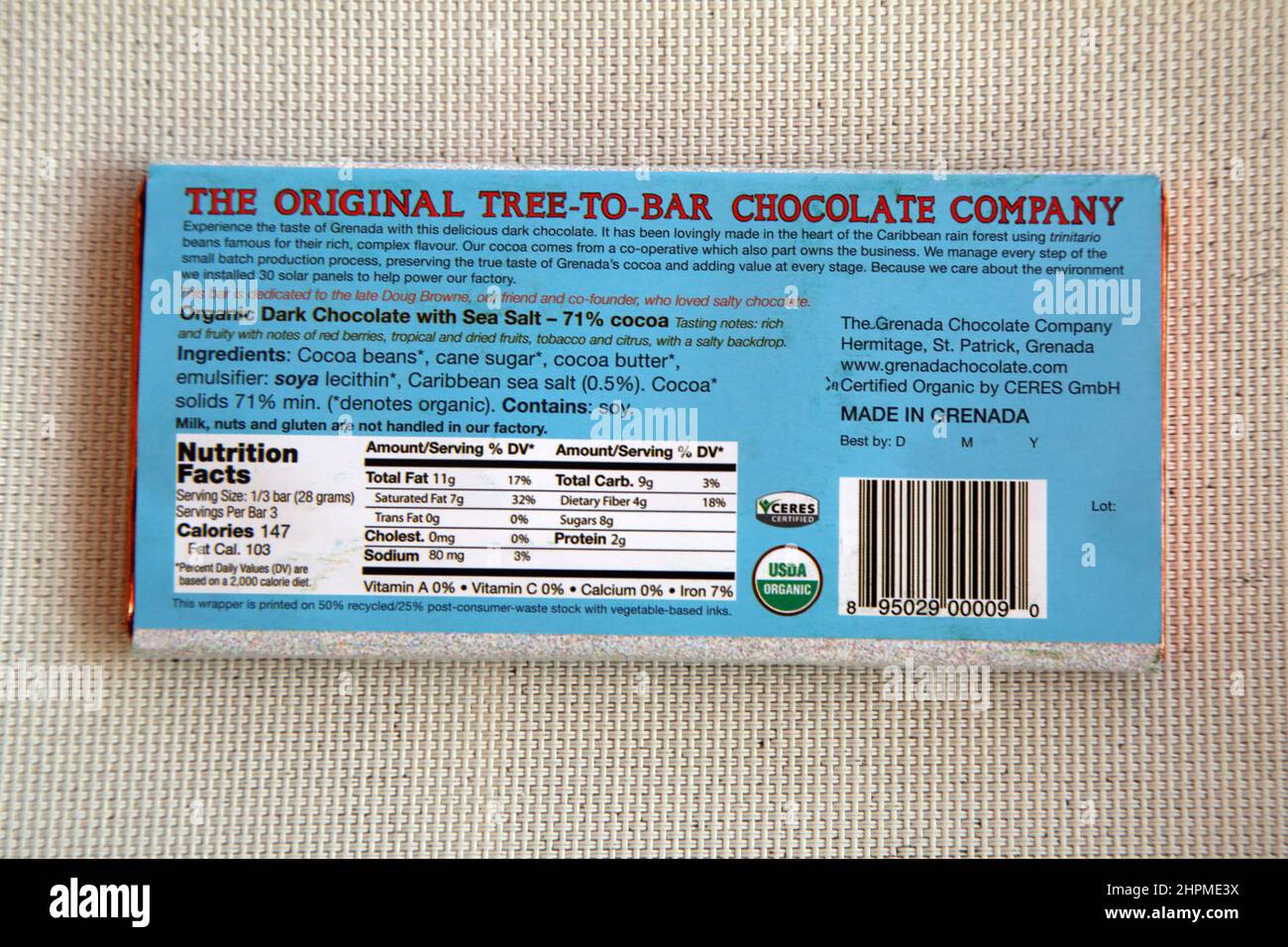 The Grenada Chocolate Company Organic Dark Chocolate and Sea Salt Bar Nutrition Information Stockfoto