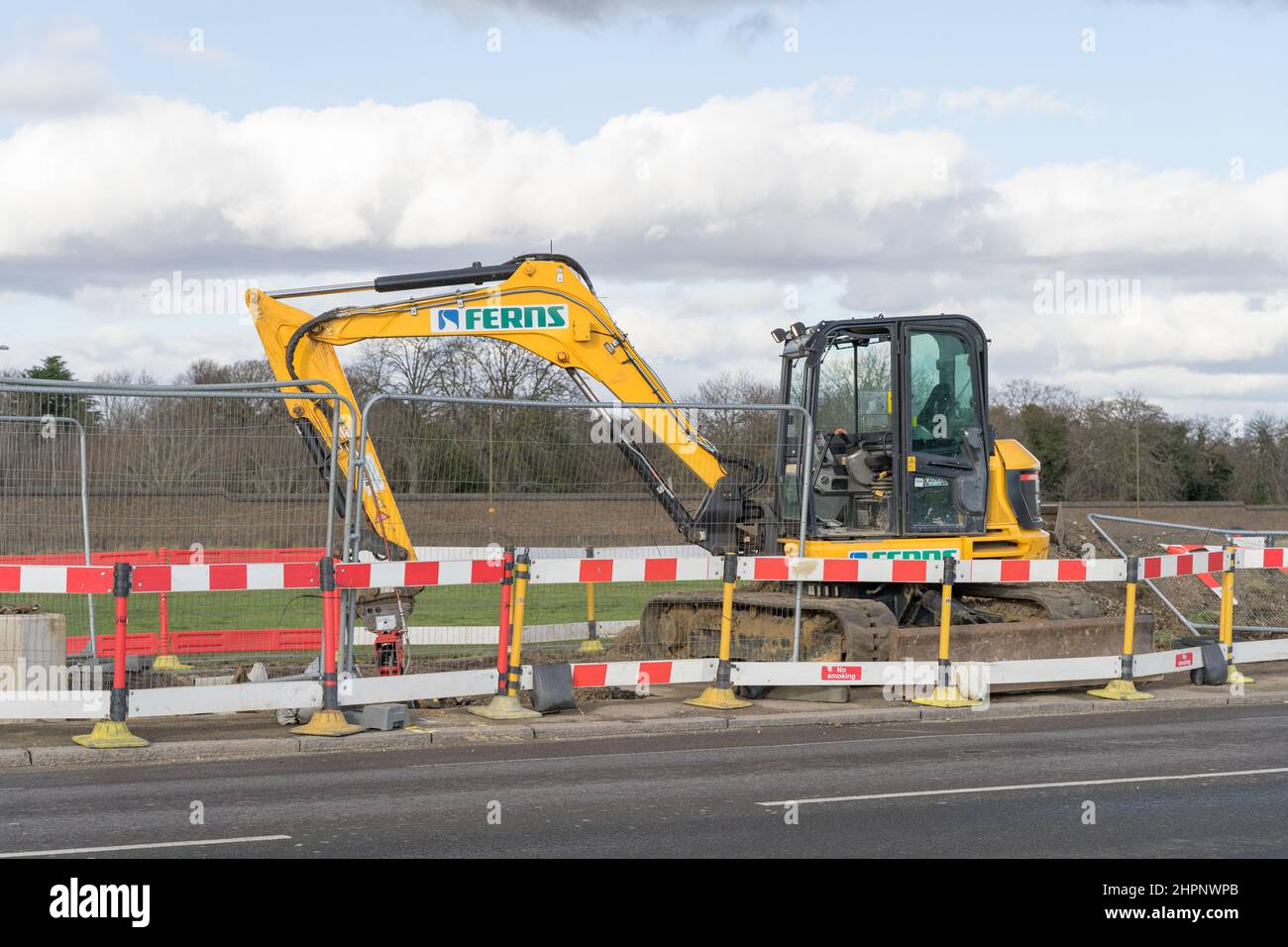 FARNS Bagger, der in Blackheath arbeitet, wird auf der Straße A20 England verwendet Stockfoto