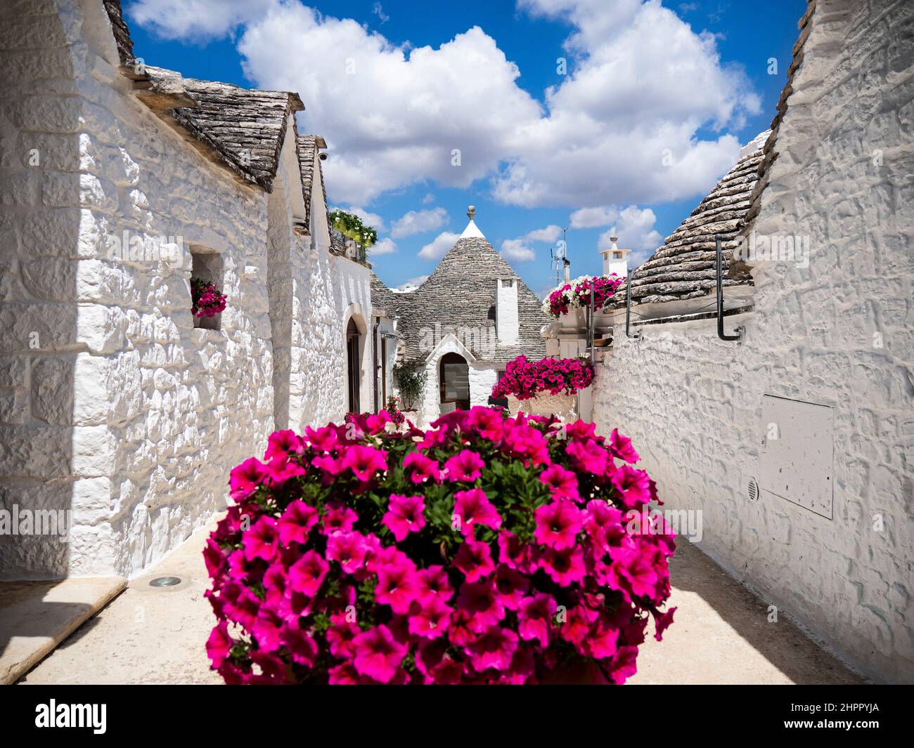 Italien. Apulien. Alberobello, Trulli, typische Häuser Stockfoto