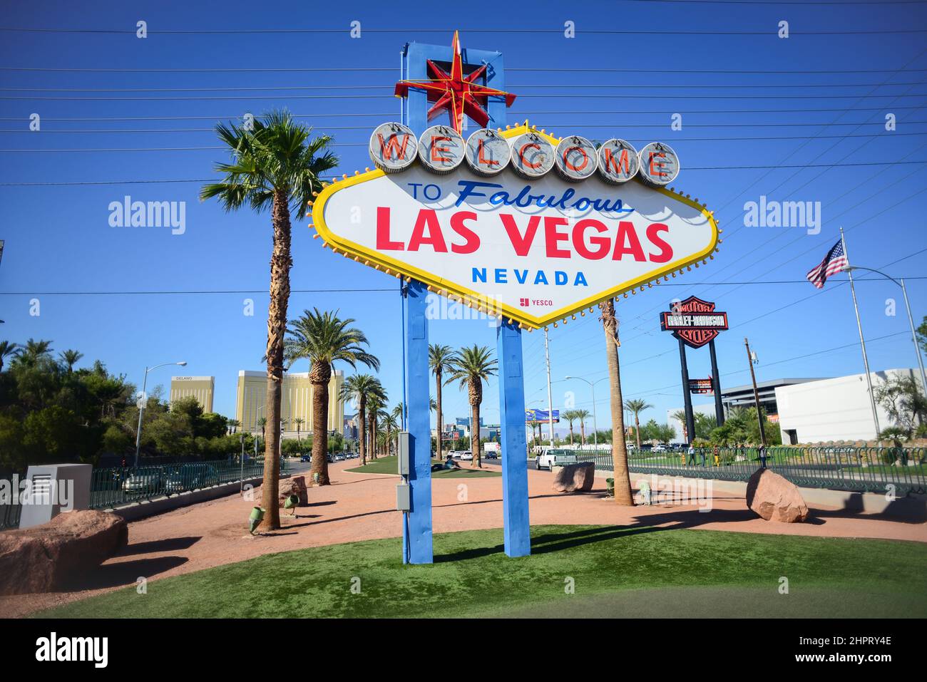 Das „Welcome to Fabulous Las Vegas“-Schild ist ein Wahrzeichen von Las Vegas, das im Mai 1959 finanziert und kurz darauf von Western Neon errichtet wurde. Stockfoto