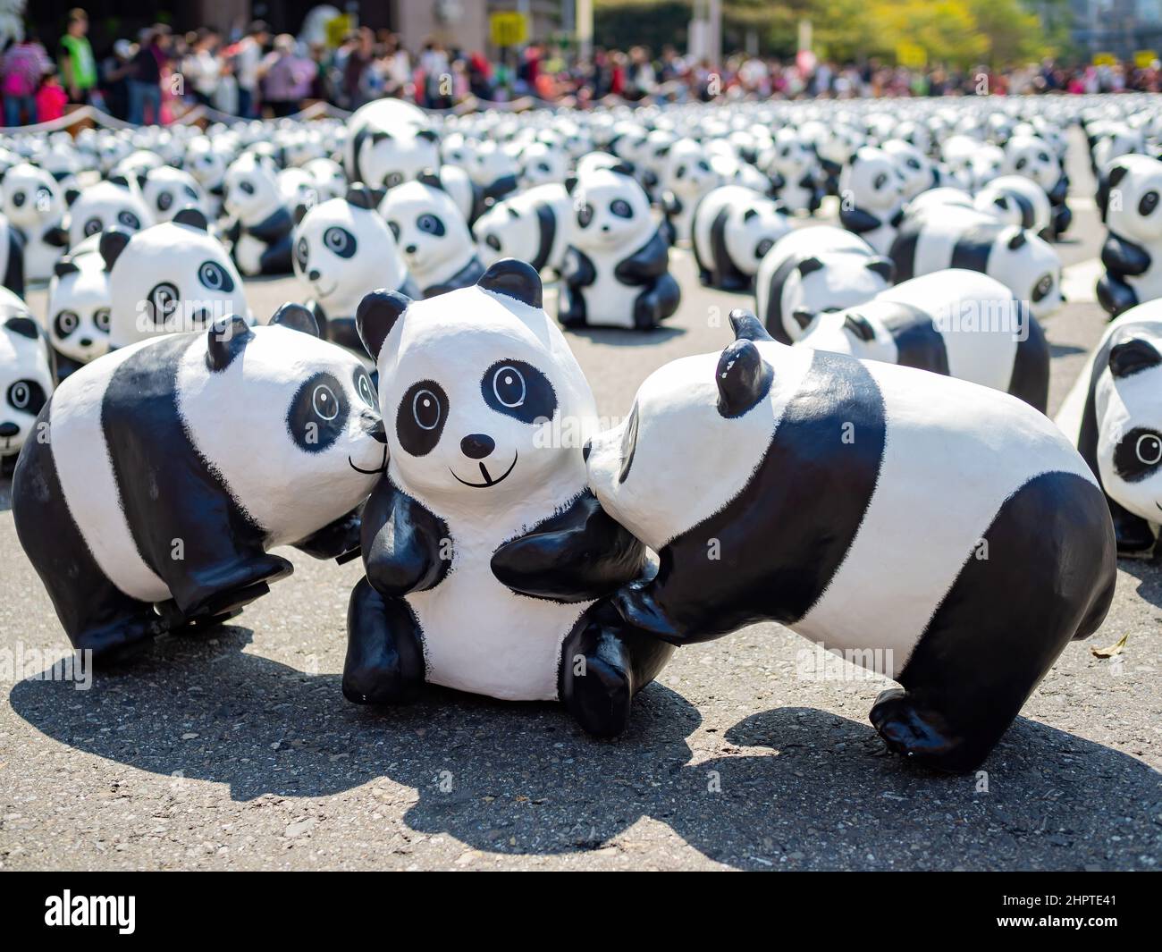 Taipeh, 28 2014. FEBRUAR - Sonnenansicht der Paper Panda Ausstellung Stockfoto