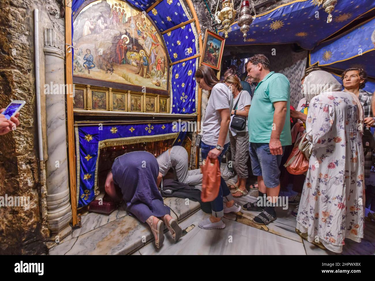 Pilger, Geburtsort von Jesus Christus, Geburtsgrotte, Bethlehem, Israel Stockfoto