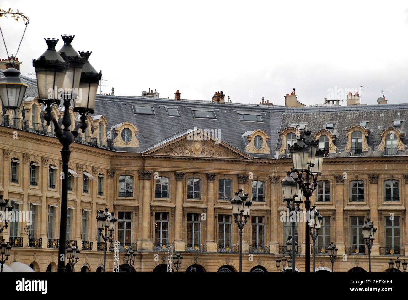 Altes Gebäude am Place de la Concorde, Paris, Frankreich, Europa Stockfoto