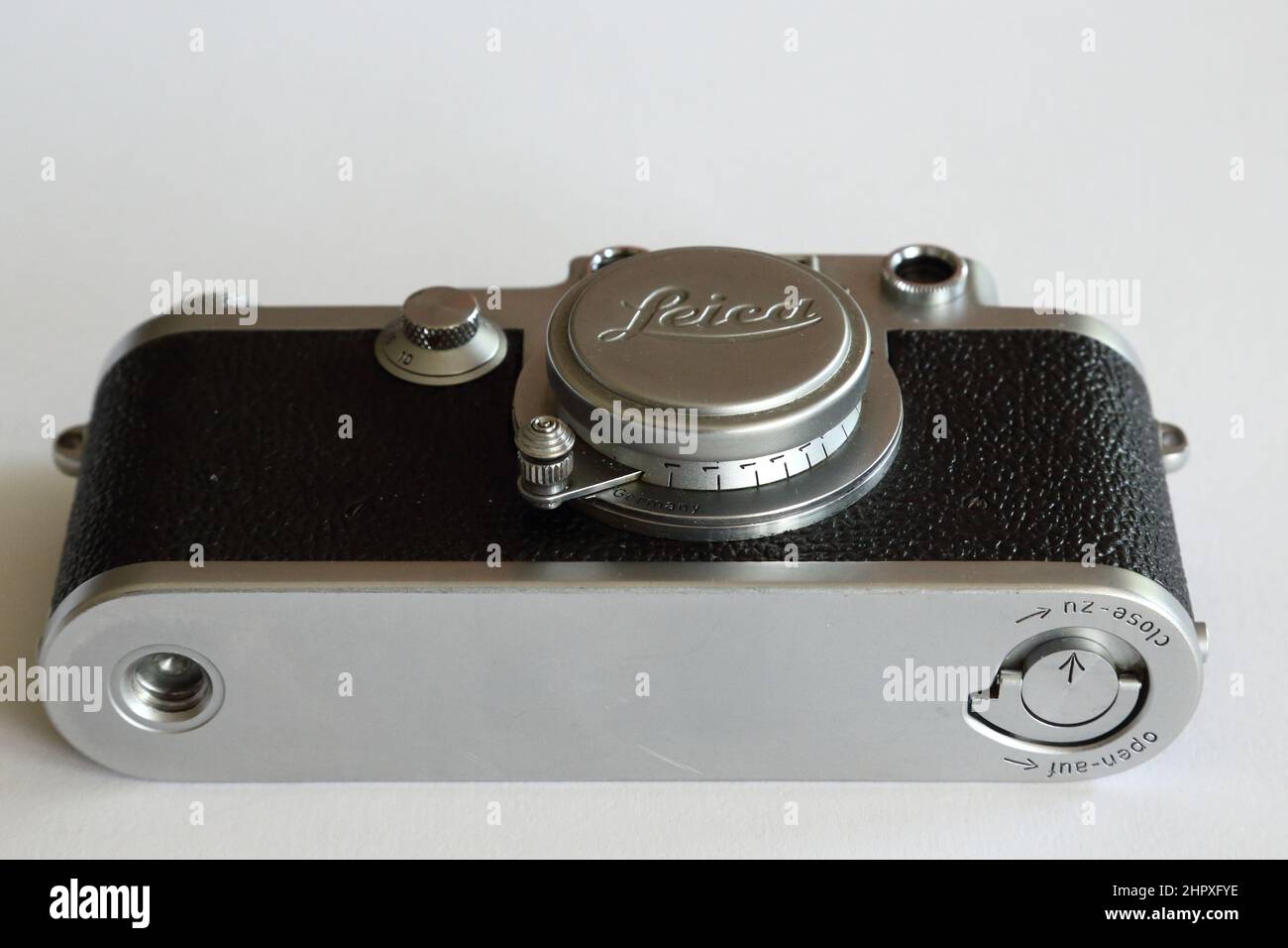 Eine klassische deutsche Leica IIIF, eine ideale Kamera für den Fotojournalismus Stockfoto