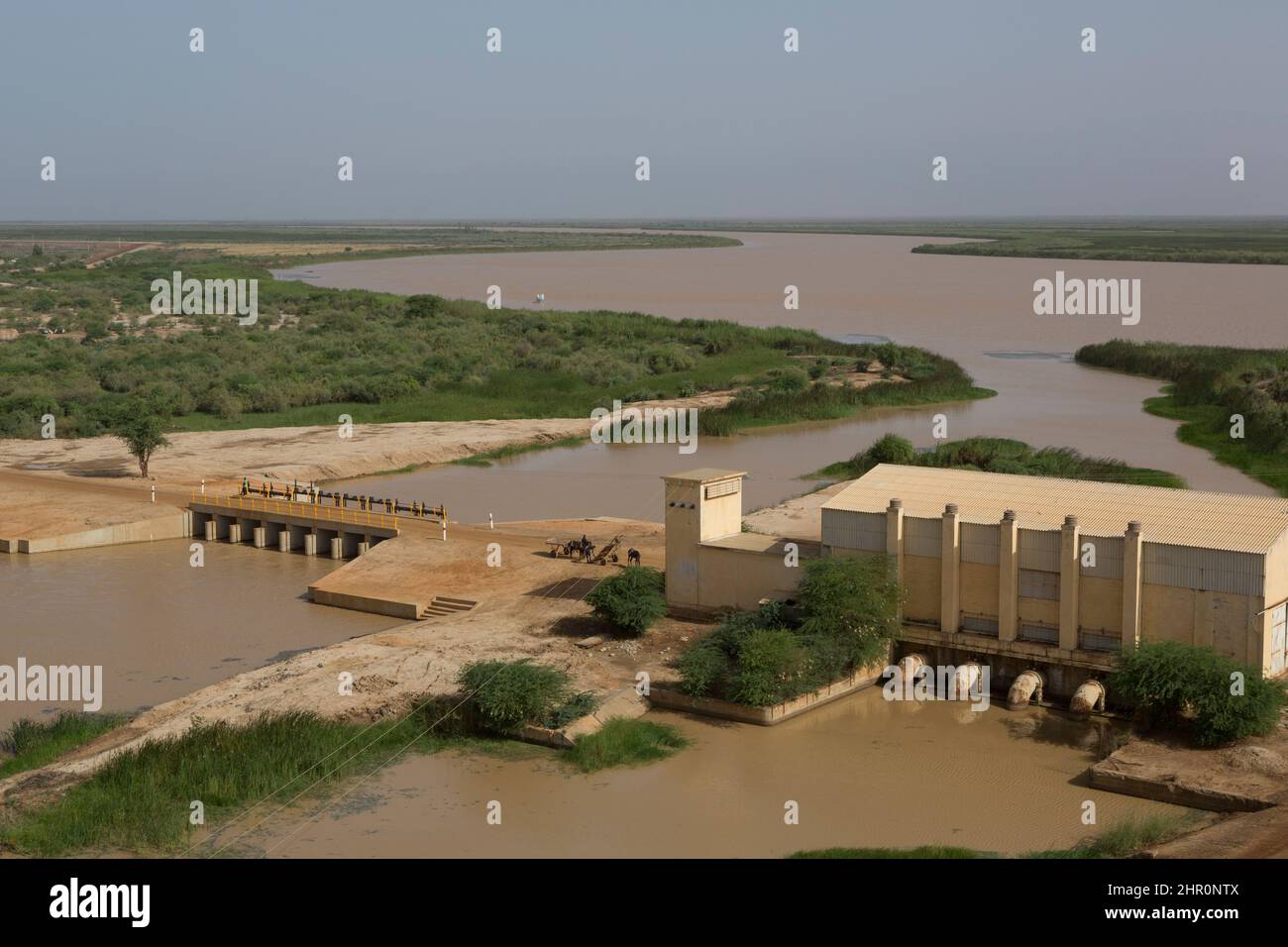 Bewässerungsinfrastruktur im Senegal-Flussdelta Stockfoto
