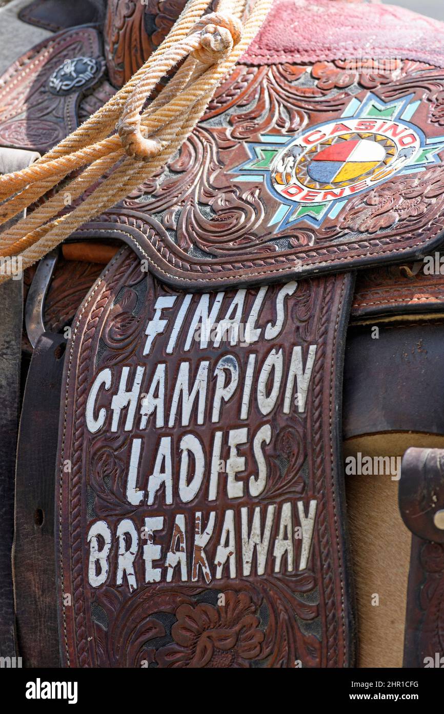 Damen abtrünnigen Meisterschaft Rodeo Sattel Stockfoto