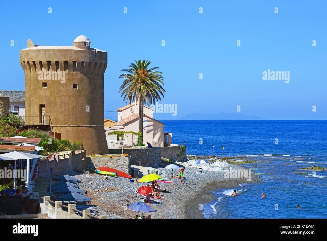 Genueser Turm von Miomo nördlich von Bastia bei Cap Corse, Frankreich, Korsika, Bastia Stockfoto