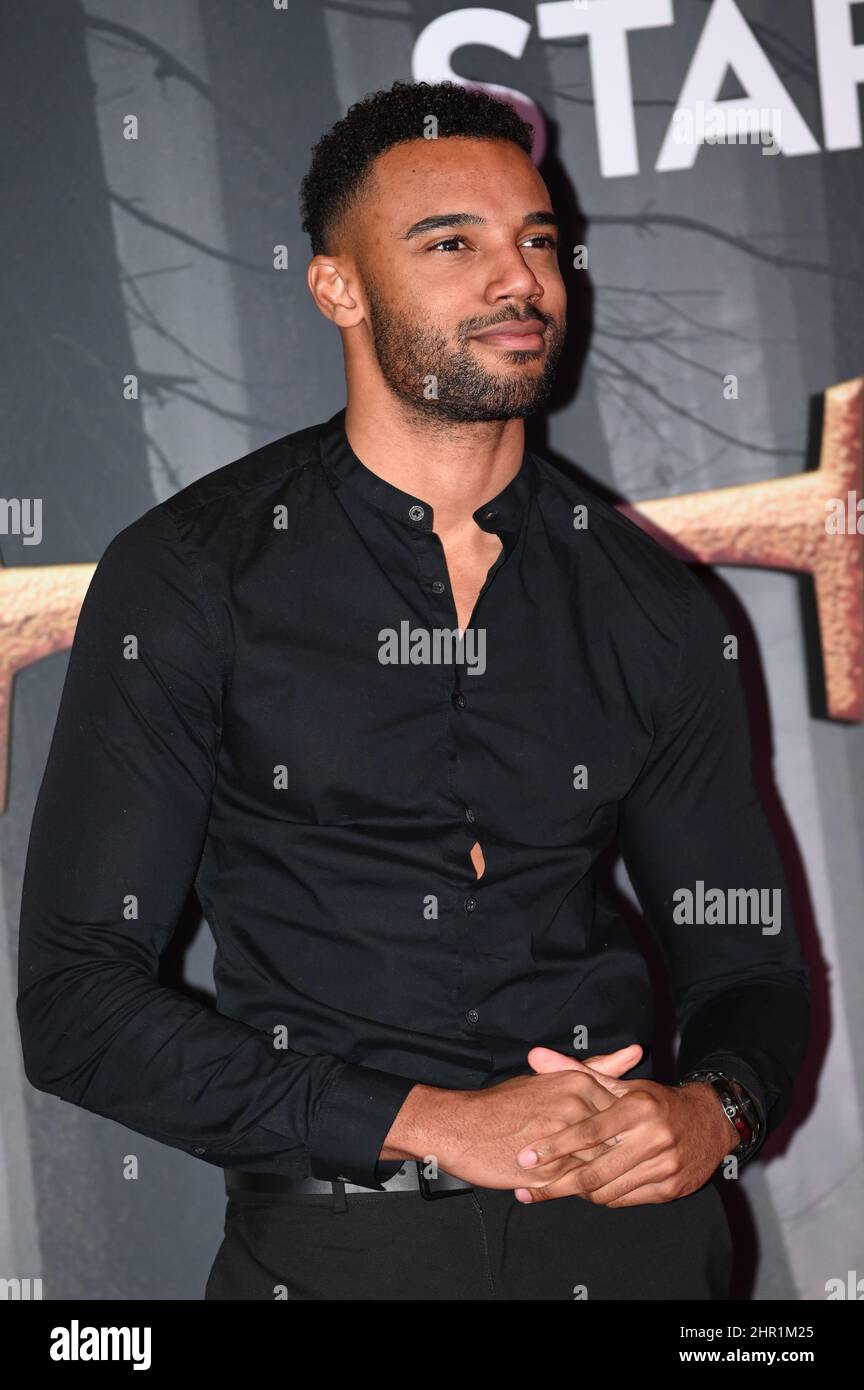 Tyler Cruickshank Arrivers bei der „Outlander“ Season Six Premiere-Kostümpremiere in der Royal Albert Hall, London, Großbritannien, am 24th 2022. Februar. Stockfoto