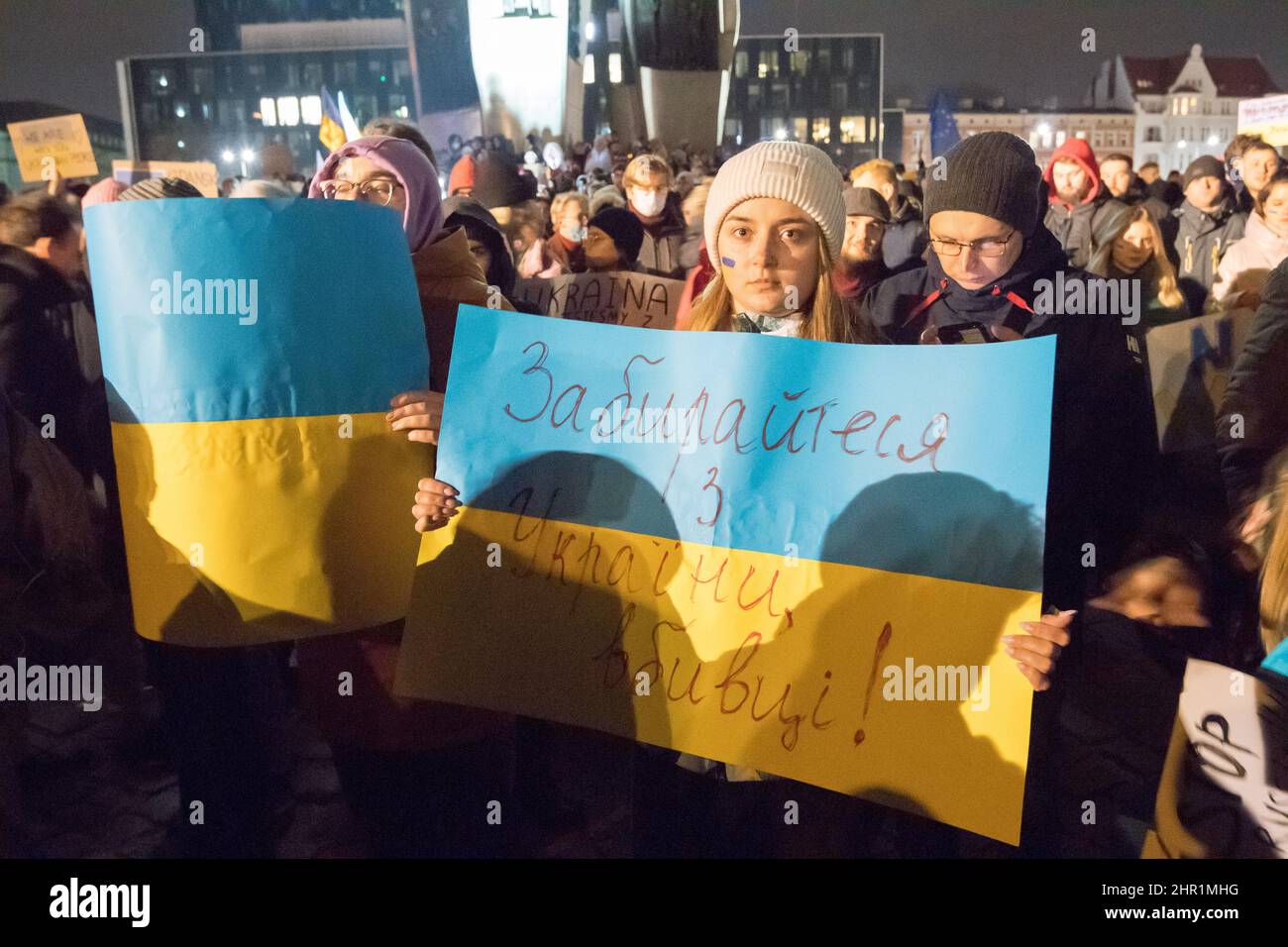 Anti-Kriegs-Protest der Ukrainer gegen russische Invasion in der Ukraine. Danzig, Polen, Februar 24th 2022 © Wojciech Strozyk / Alamy Stock Photo Stockfoto
