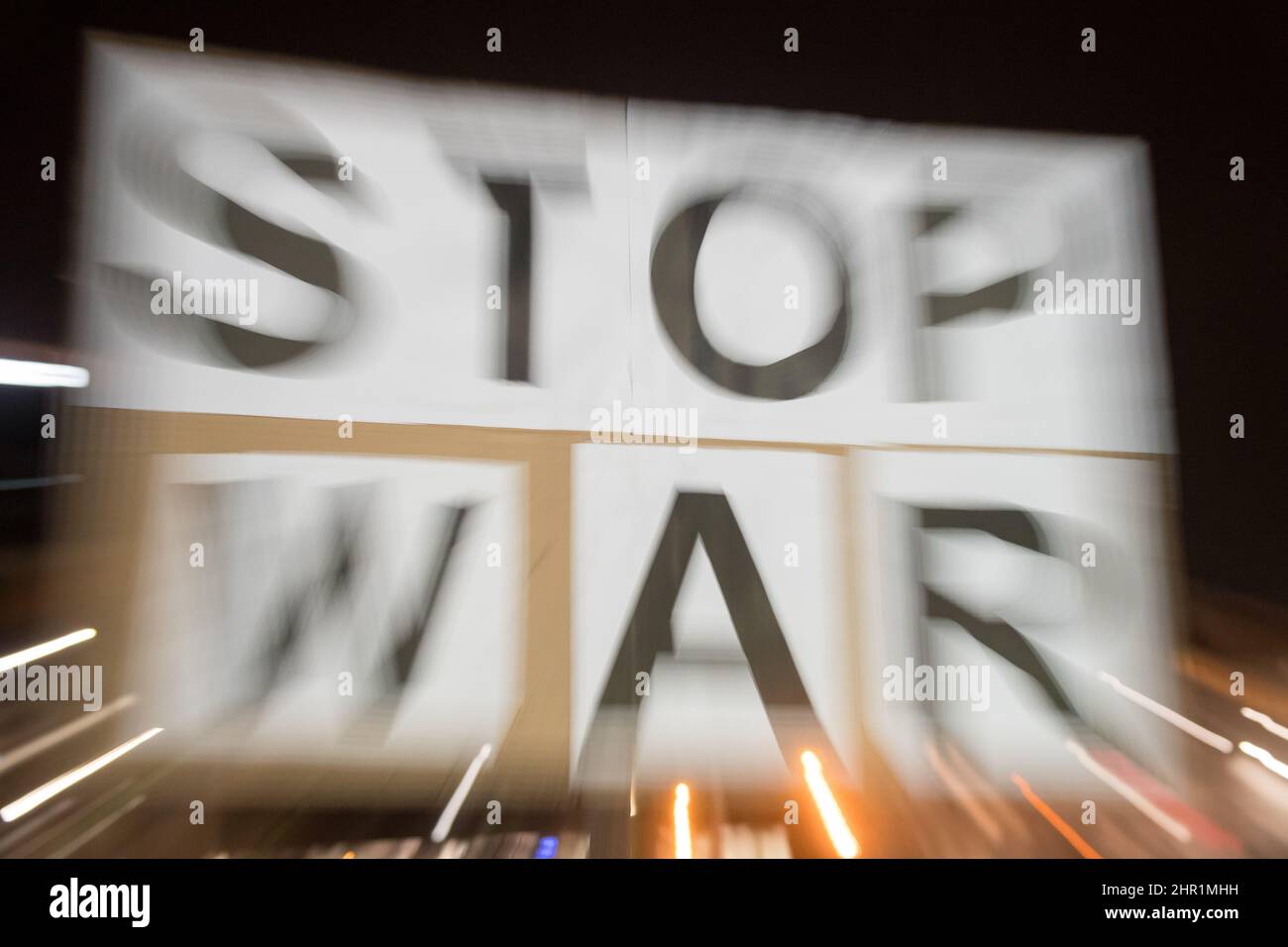 Anti-Kriegs-Protest der Ukrainer gegen russische Invasion in der Ukraine. Danzig, Polen, Februar 24th 2022 © Wojciech Strozyk / Alamy Stock Photo Stockfoto
