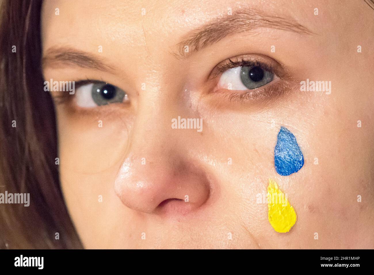 Anti-Kriegs-Protest der Ukrainer gegen russische Invasion in der Ukraine. Danzig, Polen, Februar 24th 2022 © Wojciech Strozyk / Alamy Stock Photo Stockfoto