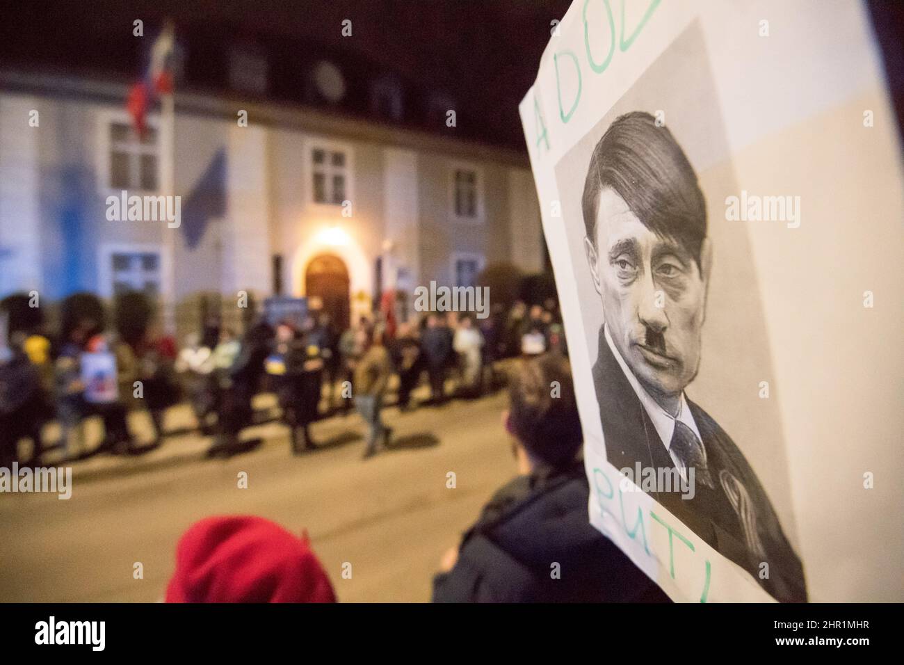 Anti-Kriegs-Protest der Ukrainer gegen russische Invasion in der Ukraine. Danzig, Polen, Februar 24th 2022 © Wojciech Strozyk / Alamy Stock Photo Stockfoto