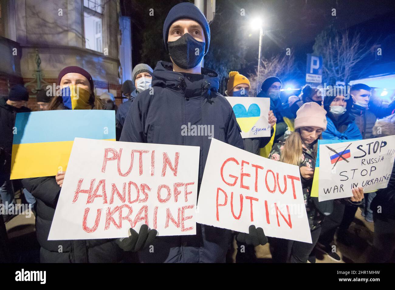 Anti-Kriegs-Protest der Ukrainer gegen russische Invasion in der Ukraine. Danzig, Polen, Februar 24th 2022 © Wojciech Strozyk / Alamy Stock Photo Stockfoto