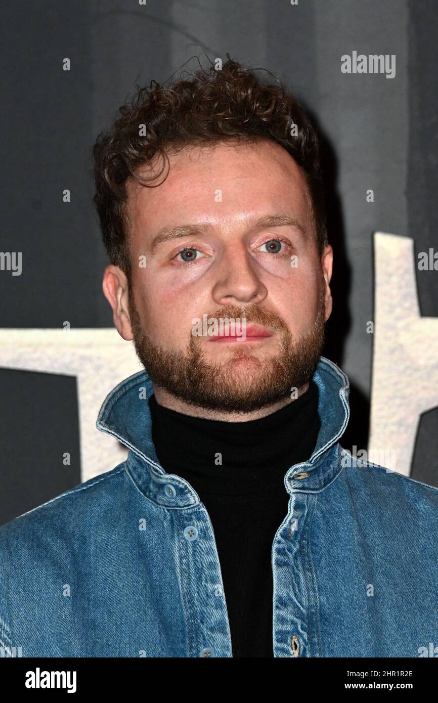 London, Großbritannien - 24. Februar 2022 Andrew Gower bei der britischen Fernsehpremiere in der Royal Festival Hall, London, Großbritannien. Quelle: Nils Jorgensen/Alamy Live News Stockfoto