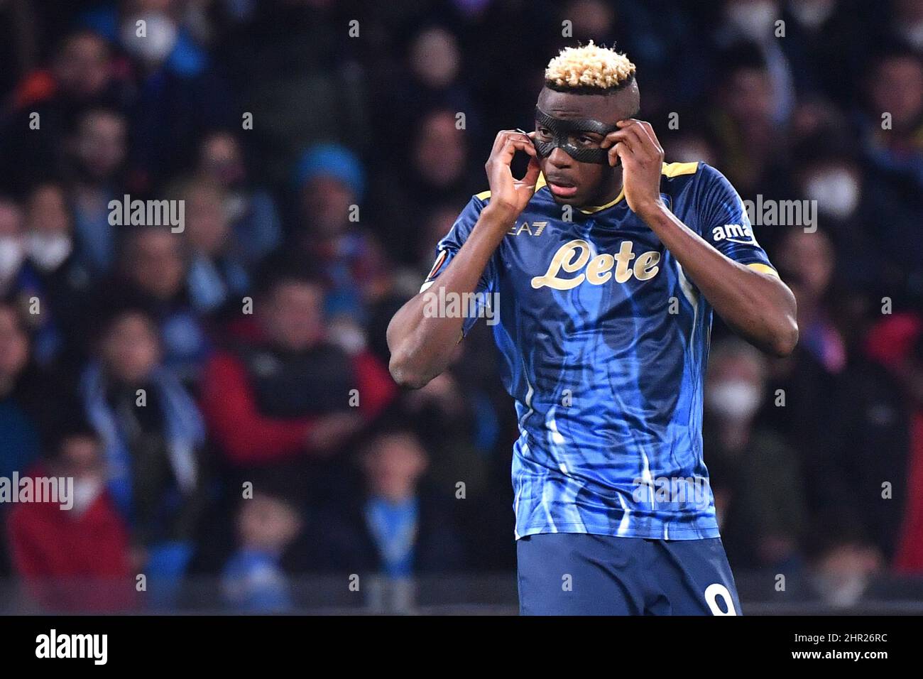 Neapel, Italien. 24.. Februar 2022. Napoli's Forward Victor Osimhen während SSC Napoli vs FC Barcellona, Fußball Europa League Spiel in Neapel, Italien, Februar 24 2022 Quelle: Independent Photo Agency/Alamy Live News Stockfoto