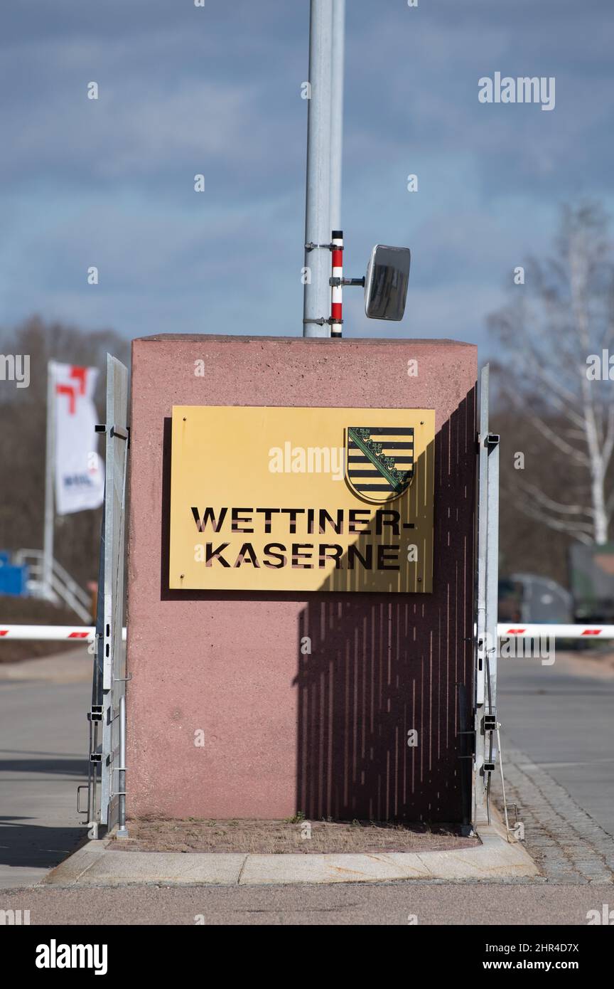 Wettiner Kaserne Frankenberg Tag Der Offenen Tür 25. Februar 2022, Sachsen, Frankenberg: Vor dem Eingang der
