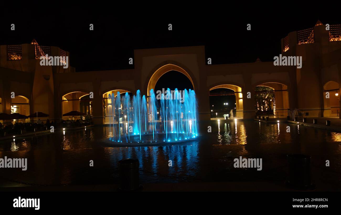 Nächte in Al Khout. Der blaue Brunnen Stockfoto