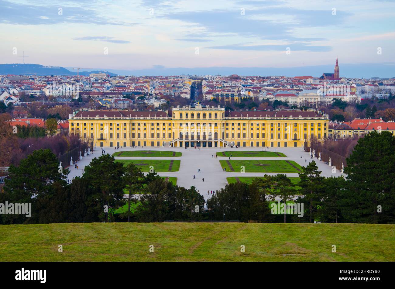 Schöne Aussicht auf Schloss Schönbrunn. Wien, Österreich. Stockfoto