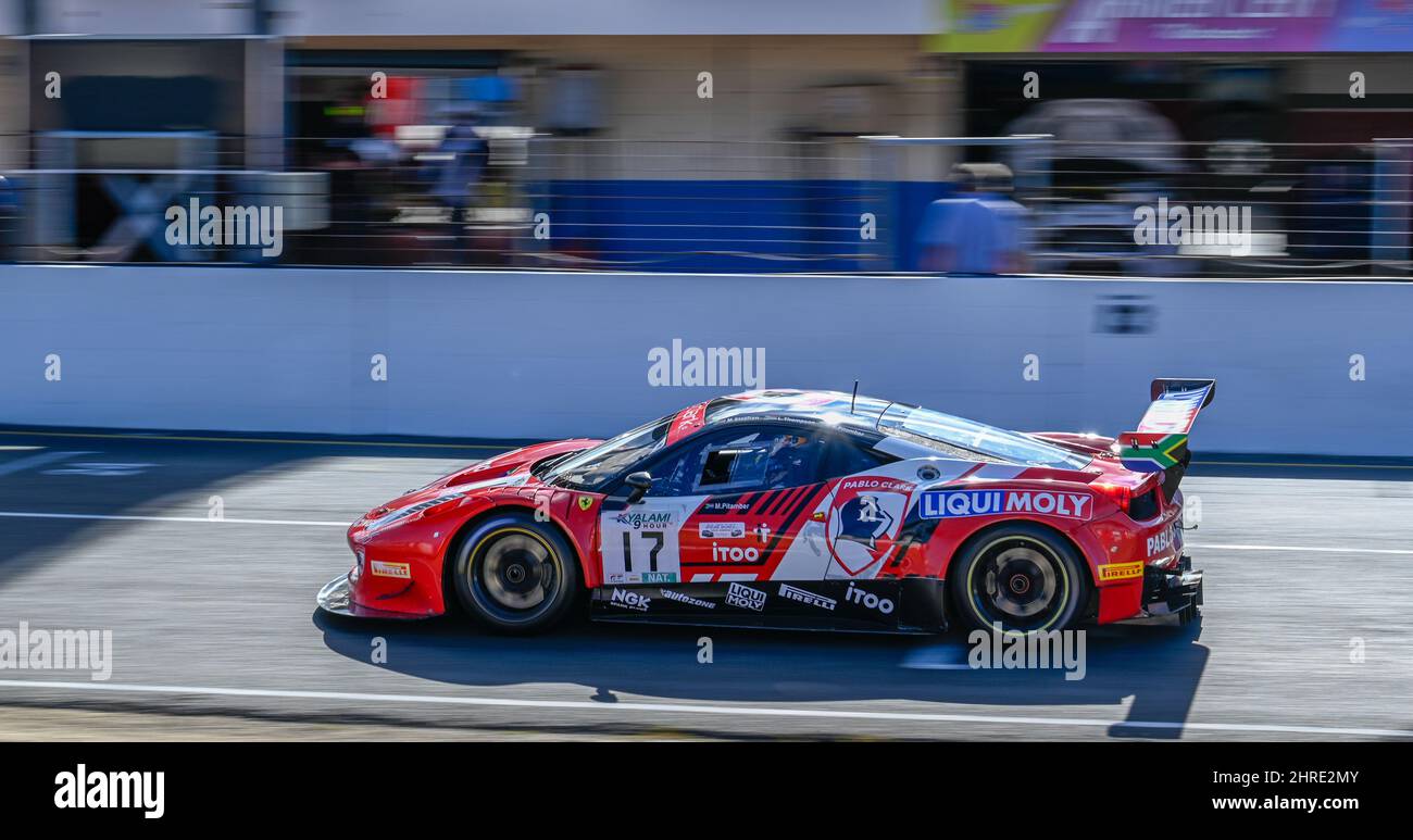 Ferrari-Rennen im Langstreckenrennen Stockfoto