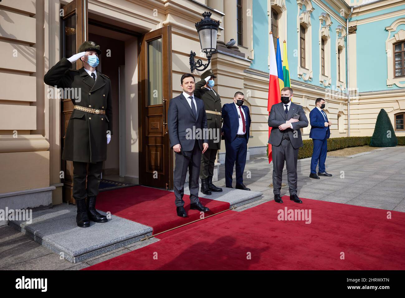 Der ukrainische Präsident Wolodymyr Zelenskyy bereitet sich auf die russische Invasion vor - Februar 2022. Stockfoto