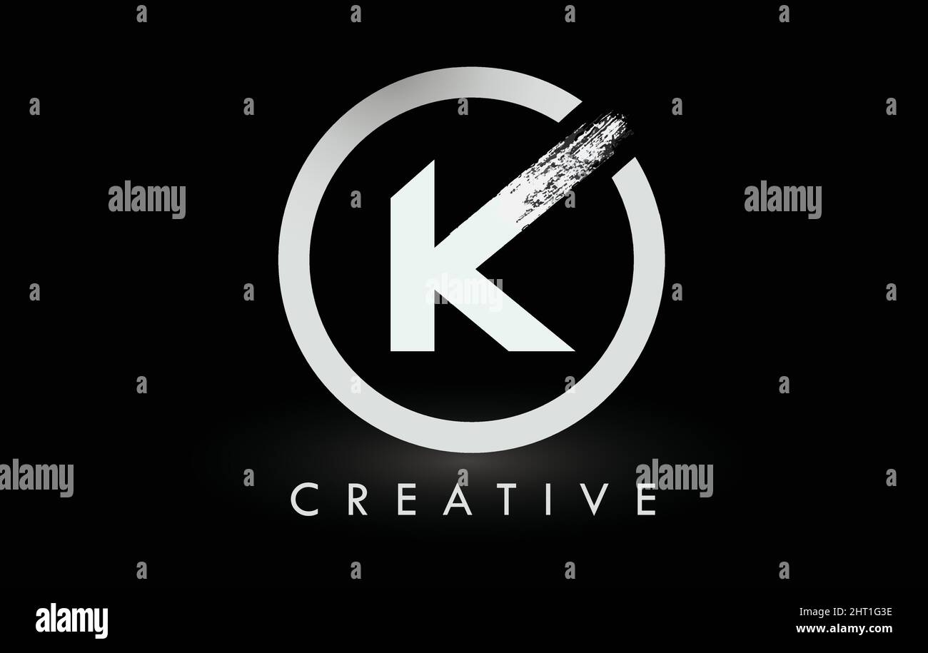 Weißes K-Pinsel-Logo mit schwarzem Kreis. Creative Brushed Letters Icon Logo. Stock Vektor